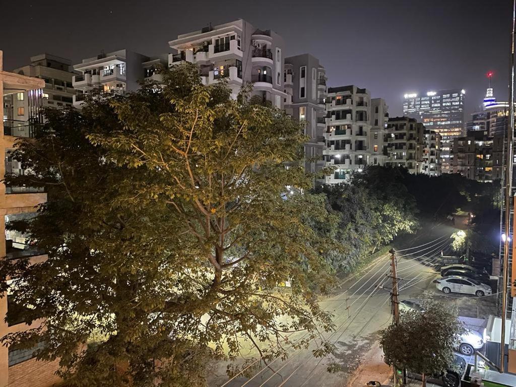 Flxho Uno - Serviced Apartment & Rooms - Golf Course Road Gurgaon Exterior photo